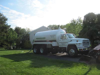 Photo of holding tank truck used to pump septic tank as step 1 in the Terra;fit aeration process